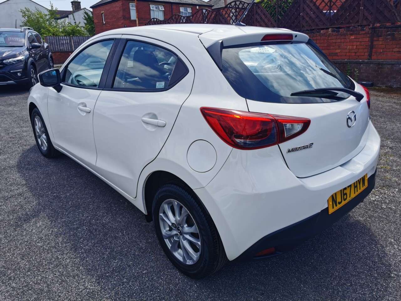 A 2017 MAZDA MAZDA2 1.5 SKYACTIV-G SE-L Nav Hatchback 5dr Petrol Manual Euro 6 (s/s) (90 ps) A 2017 MAZDA MAZDA2 1.5 SKYACTIV-G SE-L Nav Hatchback 5dr Petrol Manual Euro 6 (s/s) (90 ps)