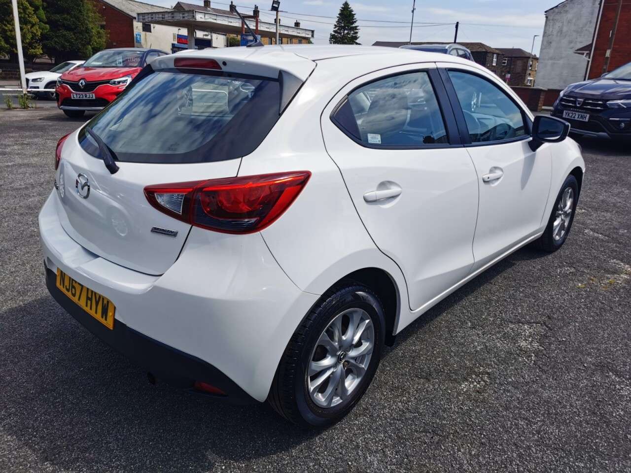 2017 MAZDA MAZDA2 2017 MAZDA MAZDA2