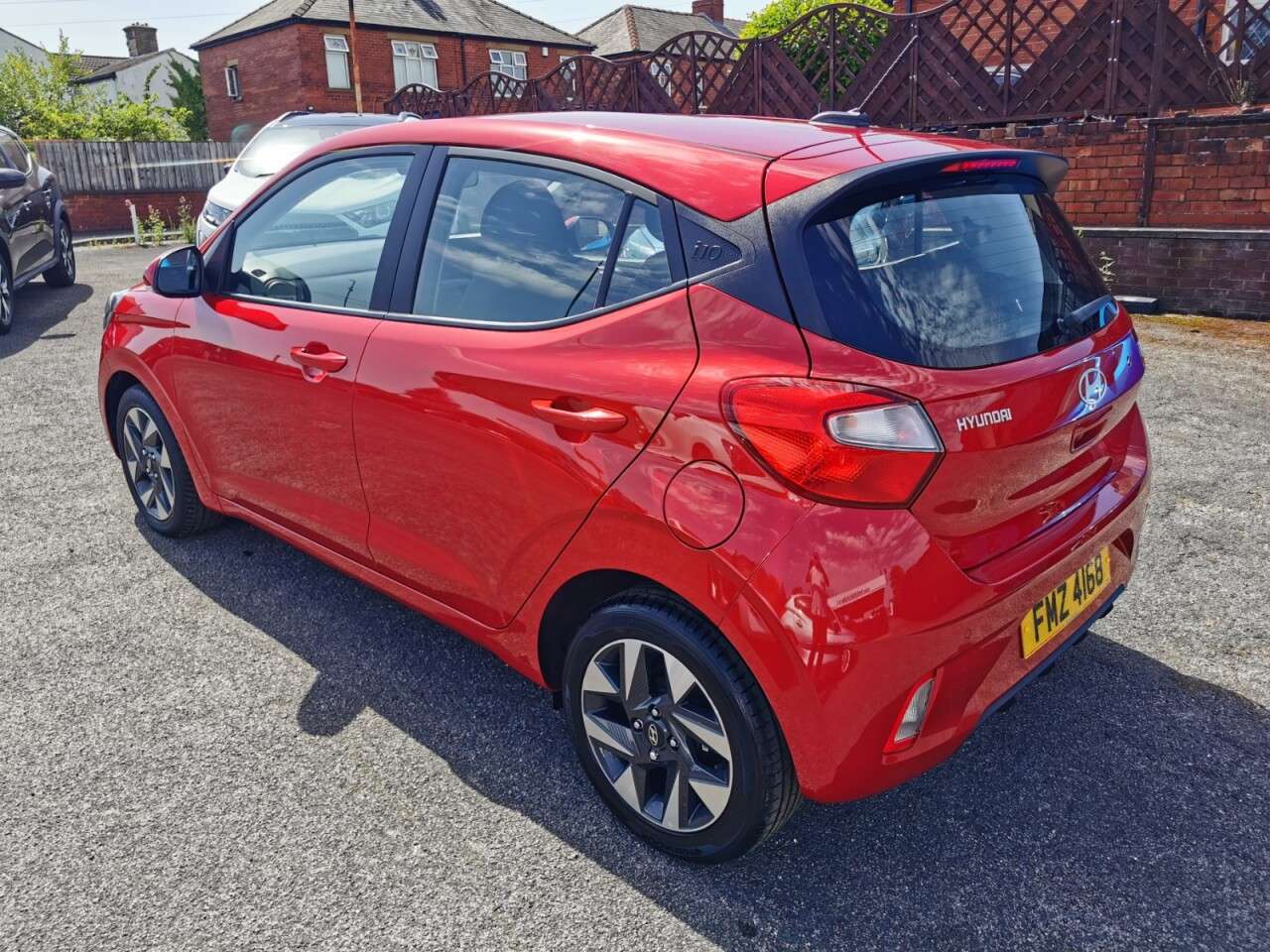 2024 HYUNDAI I10 2024 HYUNDAI I10