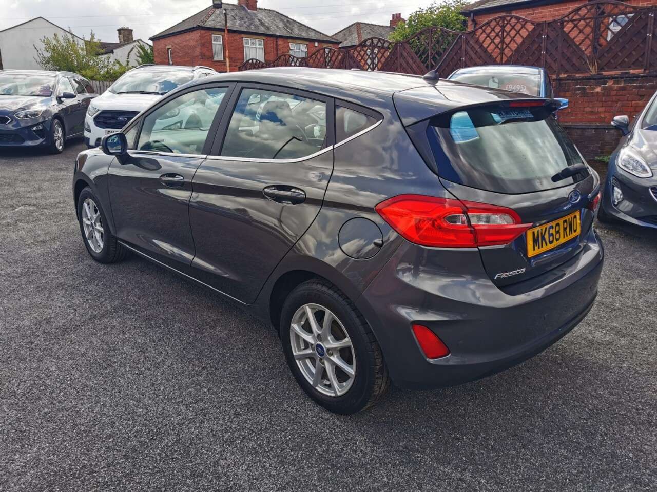 A 2018 FORD FIESTA 1.0T EcoBoost GPF Zetec Hatchback 5dr Petrol Manual Euro 6 (s/s) (100 ps) A 2018 FORD FIESTA 1.0T EcoBoost GPF Zetec Hatchback 5dr Petrol Manual Euro 6 (s/s) (100 ps)