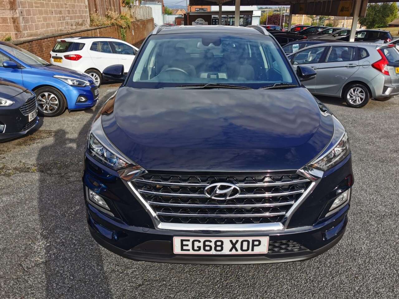 A 2019 HYUNDAI TUCSON 1.6 GDi SE Nav SUV 5dr Petrol Manual Euro 6 (s/s) (132 ps) A 2019 HYUNDAI TUCSON 1.6 GDi SE Nav SUV 5dr Petrol Manual Euro 6 (s/s) (132 ps)