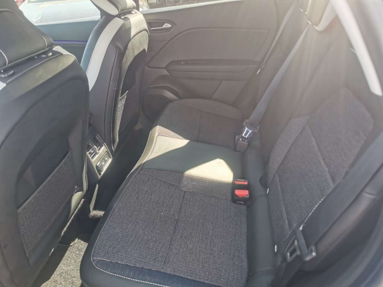 2023 RENAULT CAPTUR 2023 RENAULT CAPTUR
