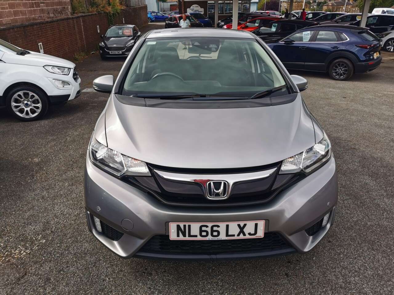 A 2016 HONDA JAZZ 1.3 i-VTEC SE Hatchback 5dr Petrol CVT Euro 6 (s/s) (102 ps) A 2016 HONDA JAZZ 1.3 i-VTEC SE Hatchback 5dr Petrol CVT Euro 6 (s/s) (102 ps)