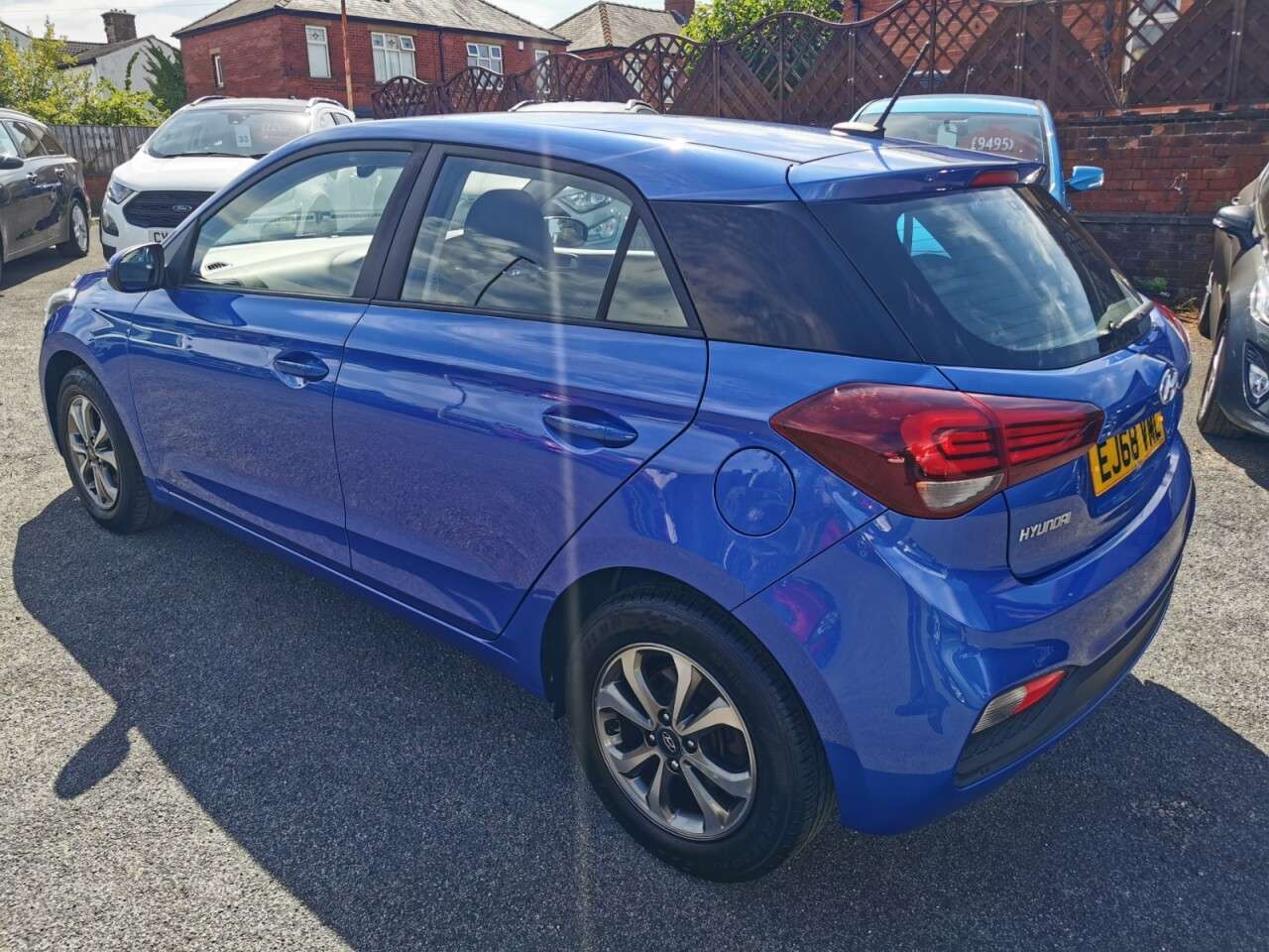 A 2018 HYUNDAI I20 1.2 SE Launch Edition Hatchback 5dr Petrol Manual Euro 6 (s/s) (84 ps) A 2018 HYUNDAI I20 1.2 SE Launch Edition Hatchback 5dr Petrol Manual Euro 6 (s/s) (84 ps)