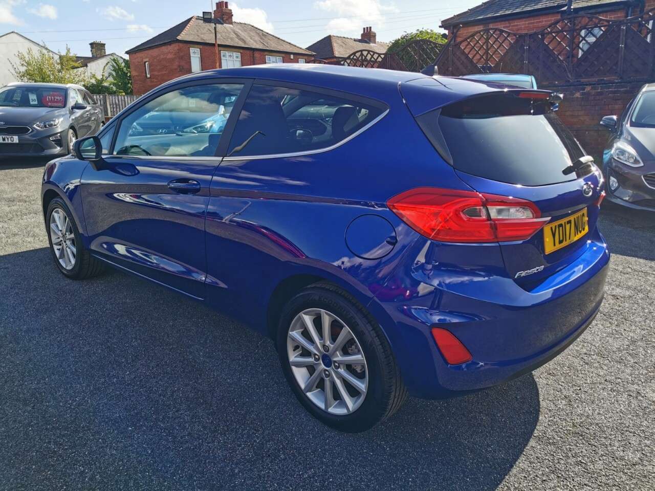 A 2017 FORD FIESTA 1.0T EcoBoost Titanium Hatchback 3dr Petrol Manual Euro 6 (s/s) (125 ps) A 2017 FORD FIESTA 1.0T EcoBoost Titanium Hatchback 3dr Petrol Manual Euro 6 (s/s) (125 ps)