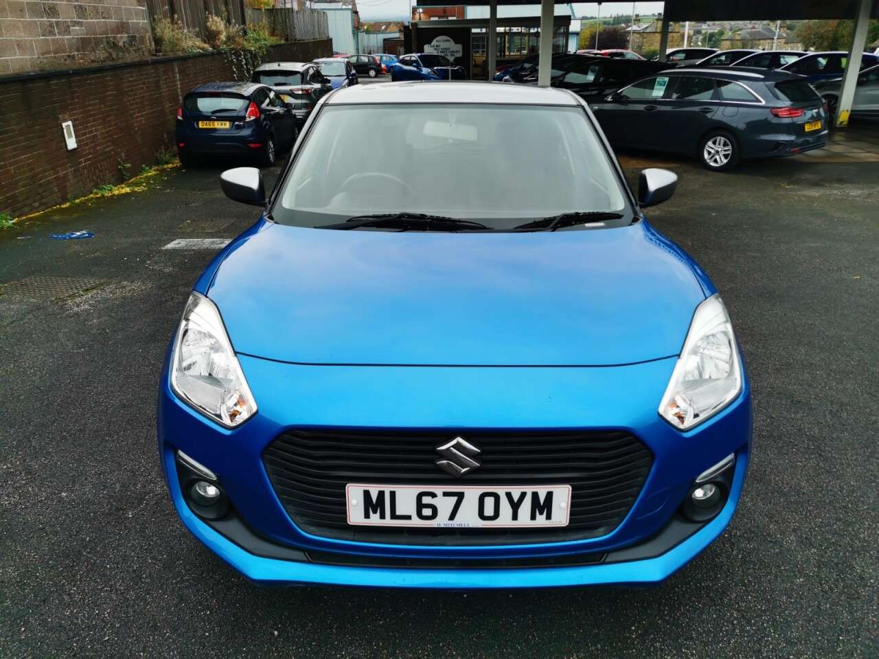 A 2017 SUZUKI SWIFT 1.0 Boosterjet SZ-T NAVI Hatchback 5dr Petrol Manual Euro 6 (111 ps) A 2017 SUZUKI SWIFT 1.0 Boosterjet SZ-T NAVI Hatchback 5dr Petrol Manual Euro 6 (111 ps)