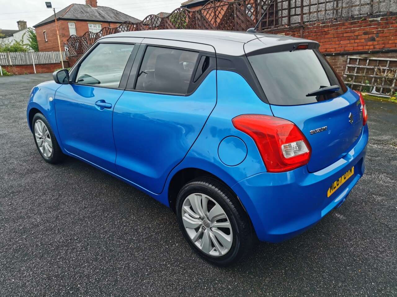 A 2017 SUZUKI SWIFT 1.0 Boosterjet SZ-T NAVI Hatchback 5dr Petrol Manual Euro 6 (111 ps) A 2017 SUZUKI SWIFT 1.0 Boosterjet SZ-T NAVI Hatchback 5dr Petrol Manual Euro 6 (111 ps)