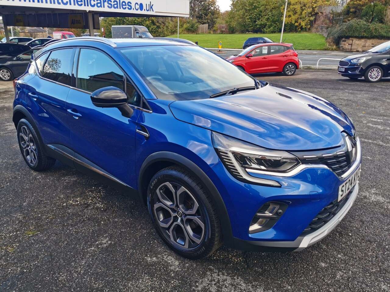 A 2024 RENAULT CAPTUR 1.0 TCe techno SUV 5dr Petrol Manual Euro 6 (s/s) (90 ps) A 2024 RENAULT CAPTUR 1.0 TCe techno SUV 5dr Petrol Manual Euro 6 (s/s) (90 ps)