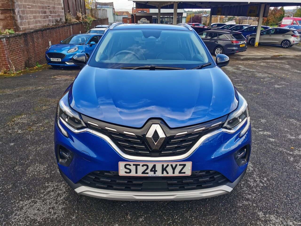 A 2024 RENAULT CAPTUR 1.0 TCe techno SUV 5dr Petrol Manual Euro 6 (s/s) (90 ps) A 2024 RENAULT CAPTUR 1.0 TCe techno SUV 5dr Petrol Manual Euro 6 (s/s) (90 ps)