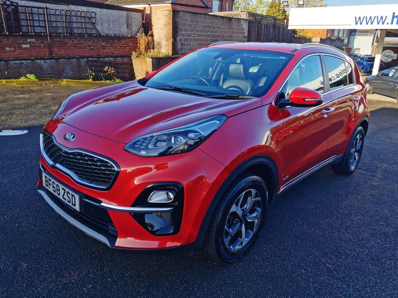 A 2018 KIA SPORTAGE 1.6 GDi Edition 25 SUV 5dr Petrol Manual Euro 6 (s/s) (130 bhp) A 2018 KIA SPORTAGE 1.6 GDi Edition 25 SUV 5dr Petrol Manual Euro 6 (s/s) (130 bhp)
