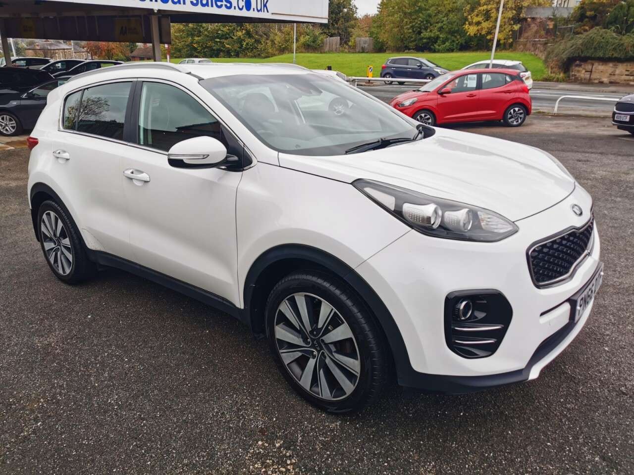 A 2016 KIA SPORTAGE 1.7 CRDi 3 SUV 5dr Diesel Manual Euro 6 (s/s) (114 bhp) A 2016 KIA SPORTAGE 1.7 CRDi 3 SUV 5dr Diesel Manual Euro 6 (s/s) (114 bhp)