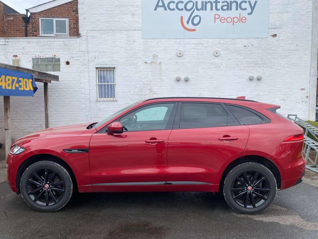 2016 JAGUAR F-PACE 2016 JAGUAR F-PACE