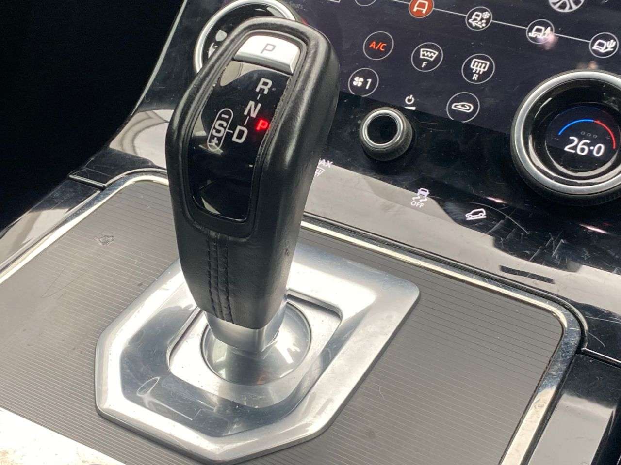 2020 LAND ROVER RANGE ROVER EVOQUE 2020 LAND ROVER RANGE ROVER EVOQUE