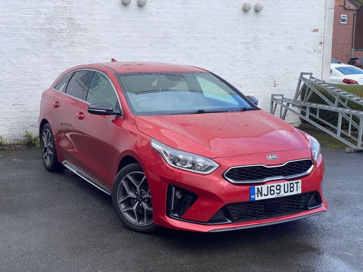 Check out this Kia Proceed 2019 Petrol Manual