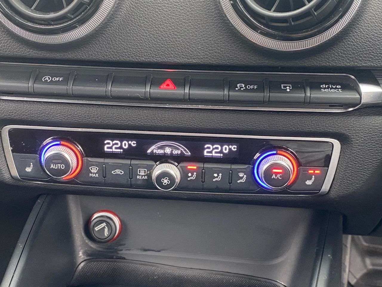 2014 AUDI A3 CABRIOLET 2014 AUDI A3 CABRIOLET