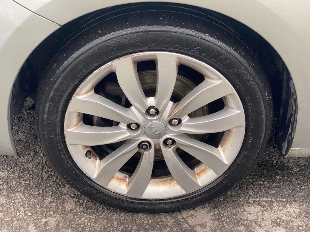 2013 KIA CARENS 2013 KIA CARENS