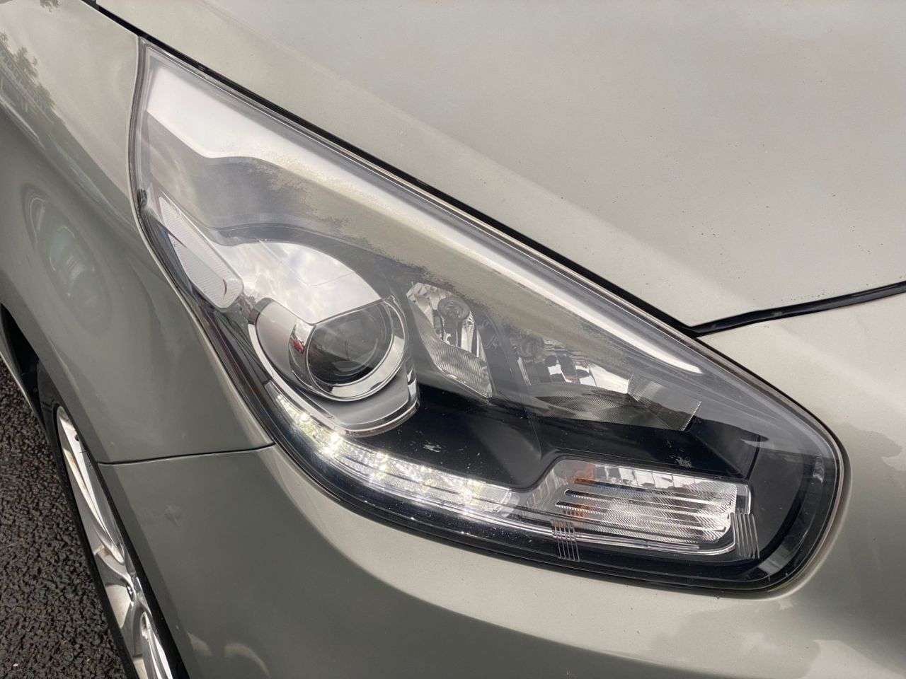 2013 KIA CARENS 2013 KIA CARENS