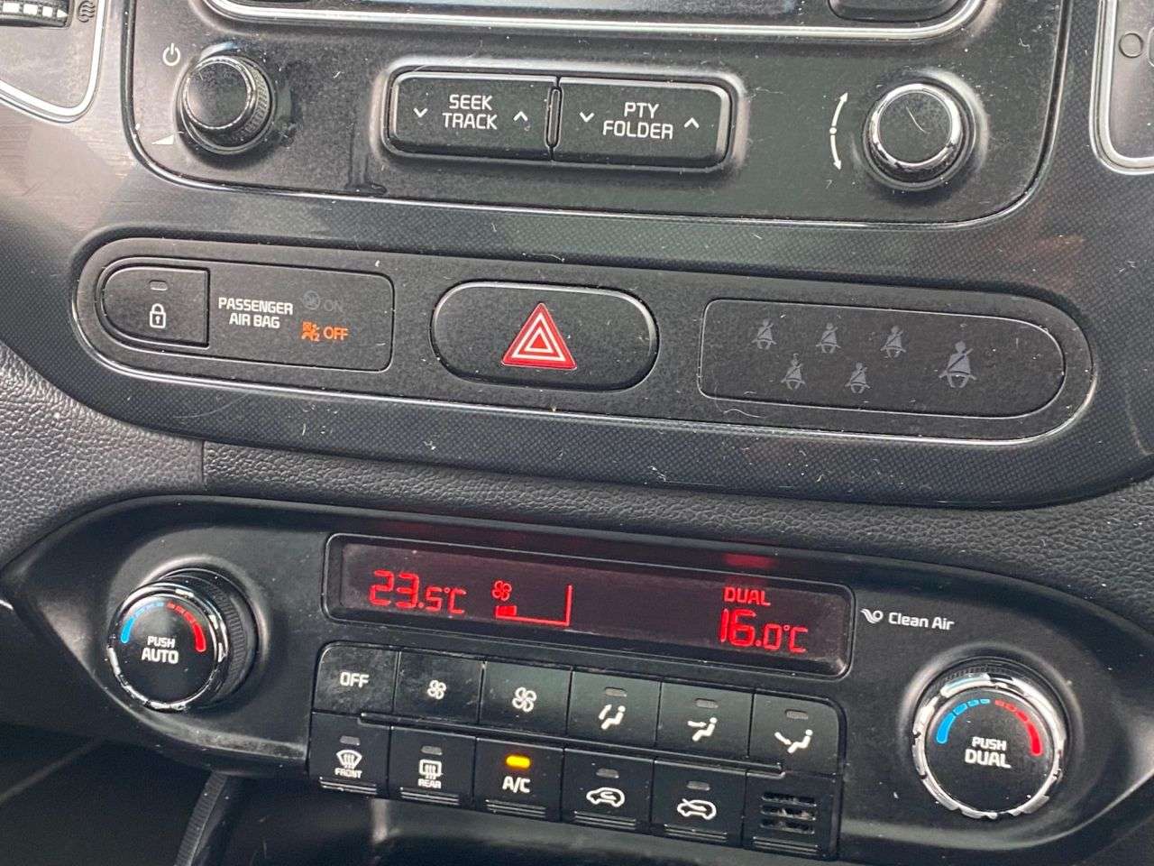 2013 KIA CARENS 2013 KIA CARENS