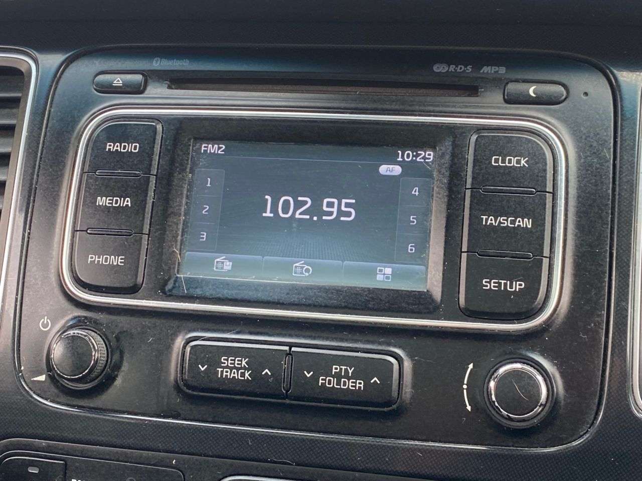 2013 KIA CARENS 2013 KIA CARENS