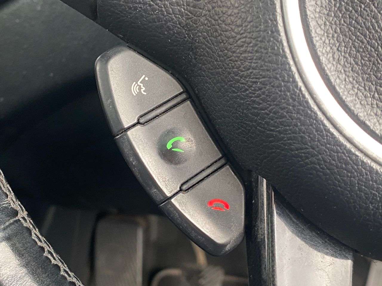 2013 KIA CARENS 2013 KIA CARENS