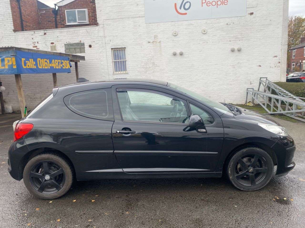 null PEUGEOT 207 null PEUGEOT 207