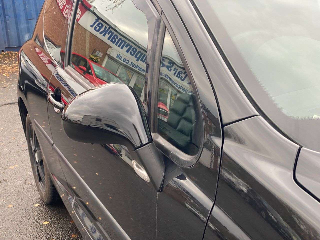 null PEUGEOT 207 null PEUGEOT 207