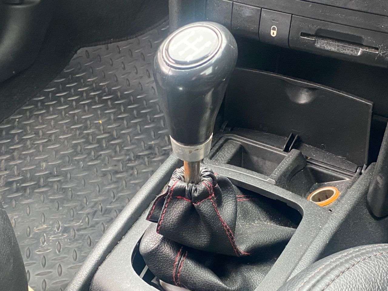 null PEUGEOT 207 null PEUGEOT 207