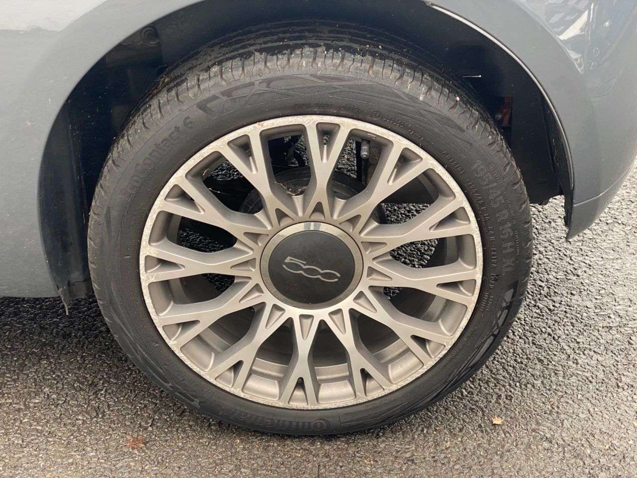 2020 FIAT 500 2020 FIAT 500