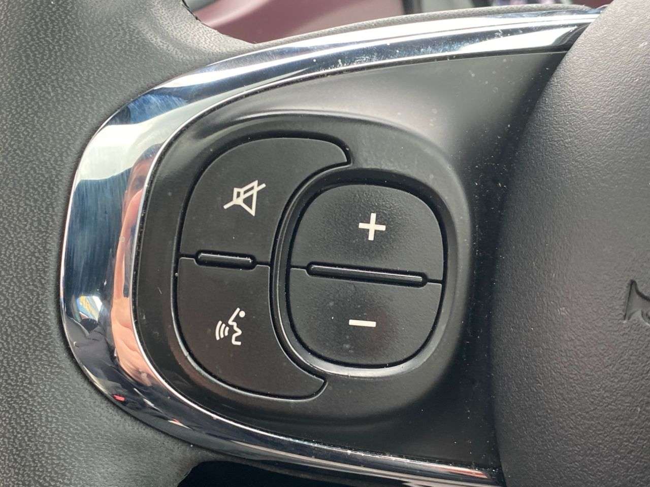 2020 FIAT 500 2020 FIAT 500