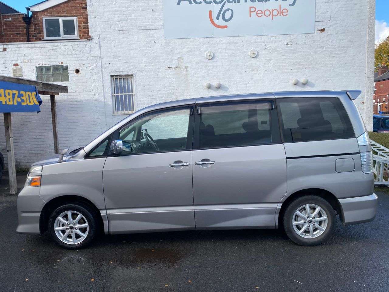 2006 TOYOTA VOXY/NOAH 2006 TOYOTA VOXY/NOAH