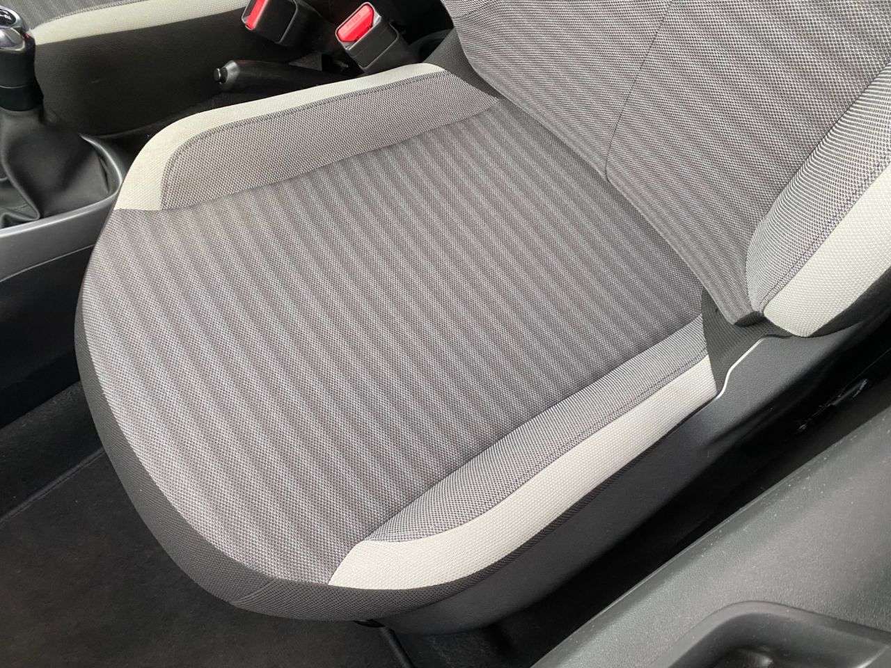 2019 TOYOTA AYGO 2019 TOYOTA AYGO