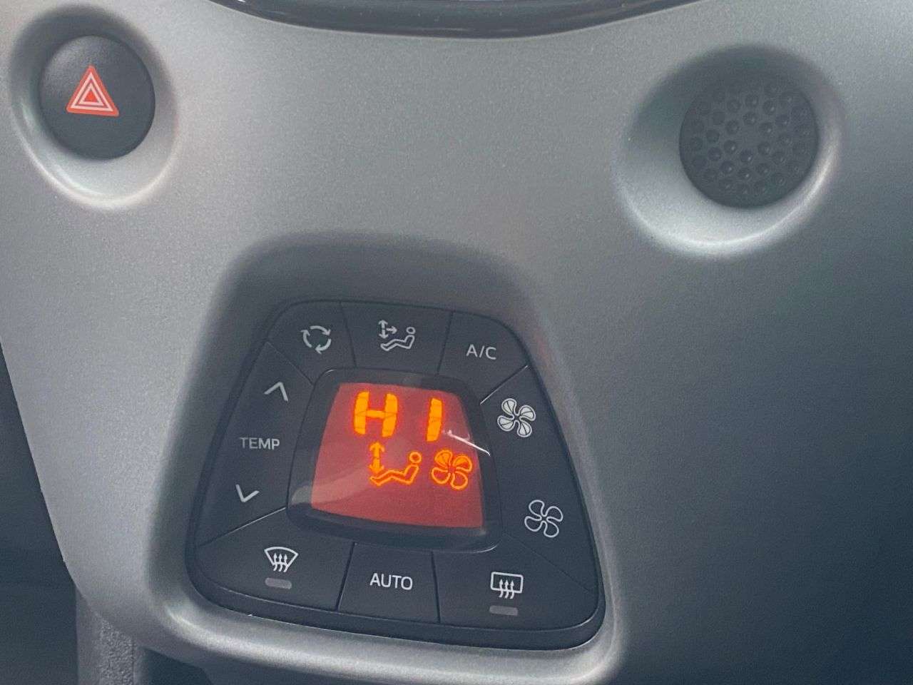 2019 TOYOTA AYGO 2019 TOYOTA AYGO