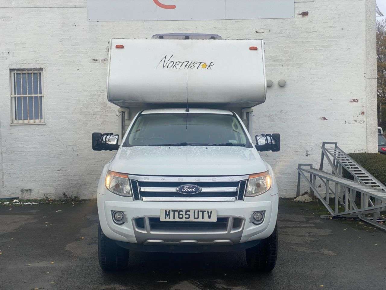 A 2015 FORD RANGER 2.2 TDCi Limited 1 Super Pickup Extended Cab 4dr MOTORHOME 4WD DETACHABLE C A 2015 FORD RANGER 2.2 TDCi Limited 1 Super Pickup Extended Cab 4dr MOTORHOME 4WD DETACHABLE C