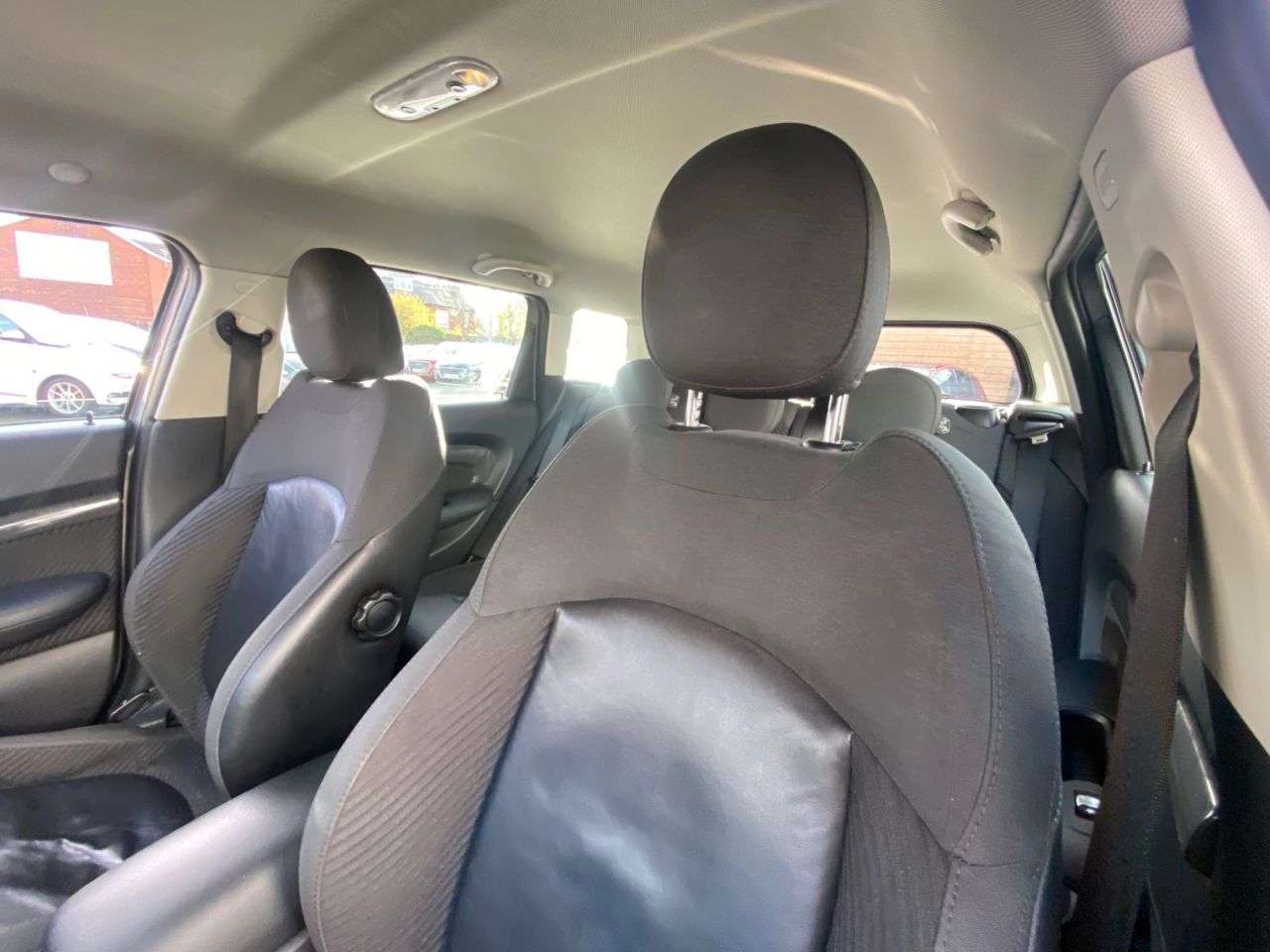 2016 MINI CLUBMAN 2016 MINI CLUBMAN