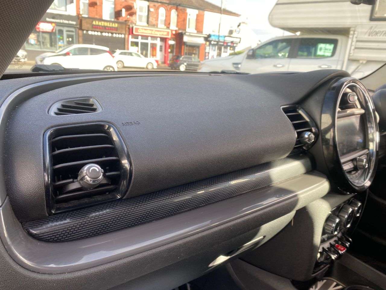 2016 MINI CLUBMAN 2016 MINI CLUBMAN