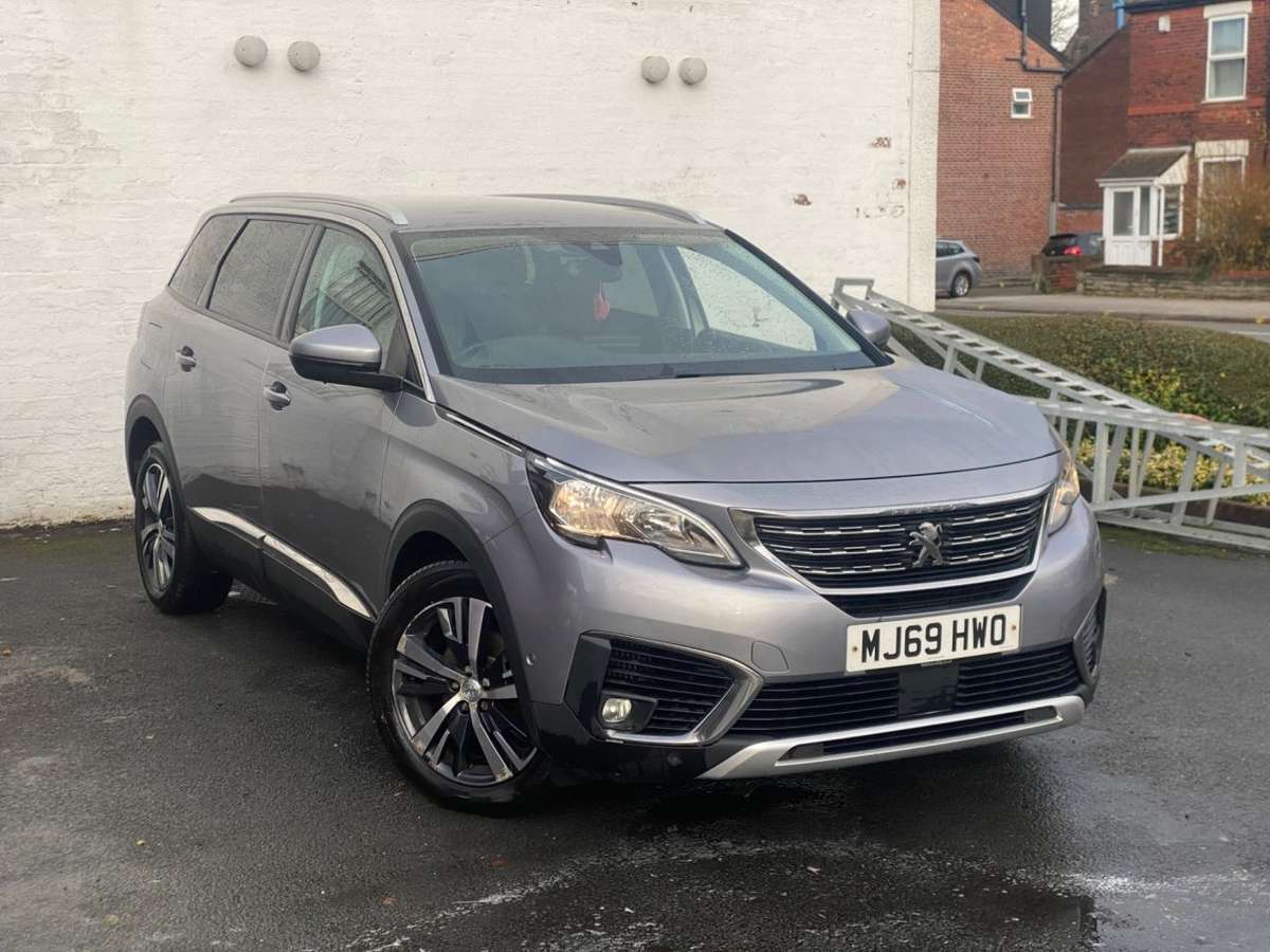 Check out this Peugeot 5008 2019 Diesel Automatic