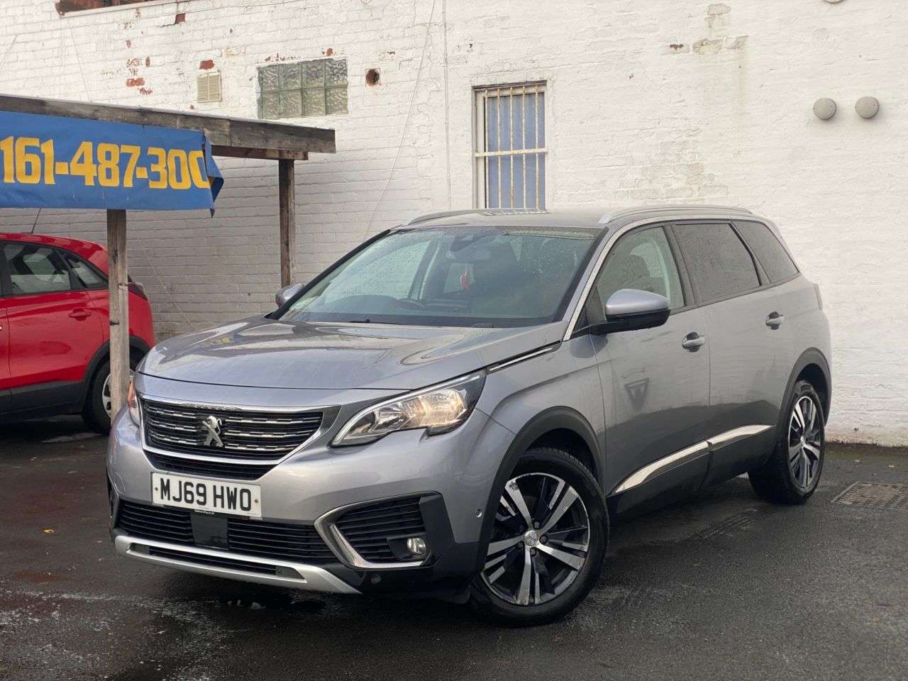 2019 PEUGEOT 5008 2019 PEUGEOT 5008