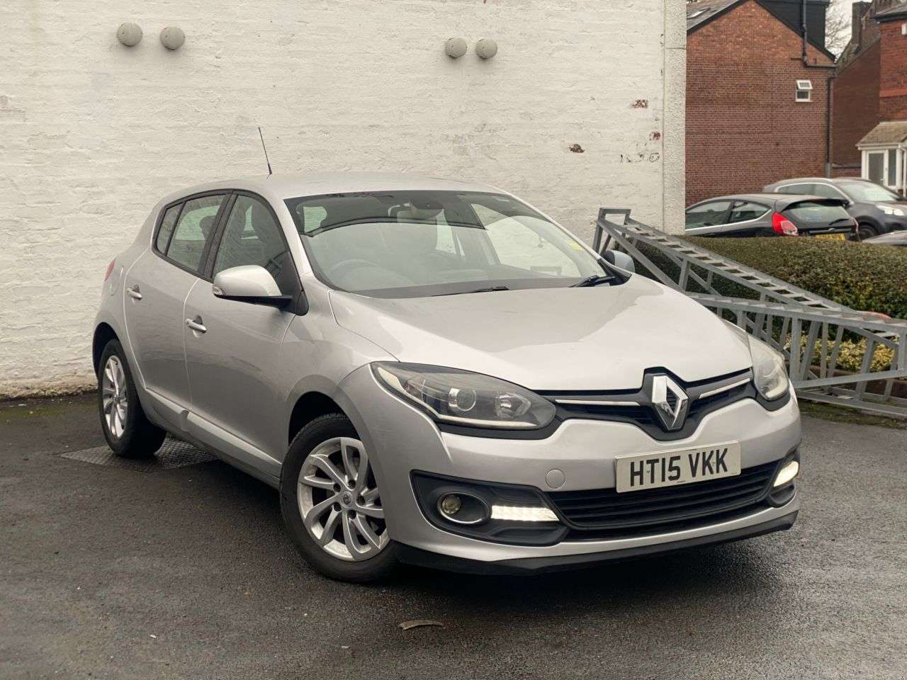 A 2015 RENAULT MEGANE 1.5 dCi Dynamique Nav Hatchback 5dr Diesel Manual Euro 6 (s/s) (110 ps) MAI A 2015 RENAULT MEGANE 1.5 dCi Dynamique Nav Hatchback 5dr Diesel Manual Euro 6 (s/s) (110 ps) MAI