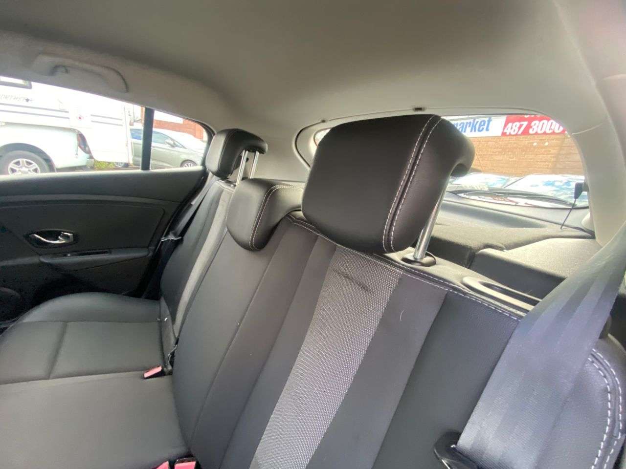 2015 RENAULT MEGANE 2015 RENAULT MEGANE