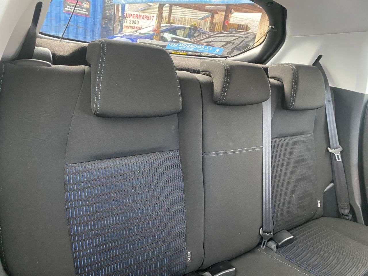 2014 PEUGEOT 208 2014 PEUGEOT 208