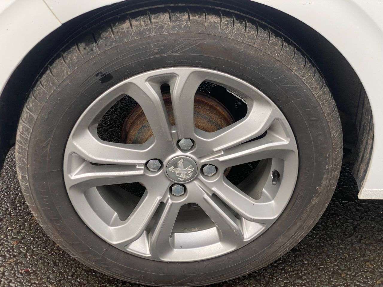 2014 PEUGEOT 208 2014 PEUGEOT 208