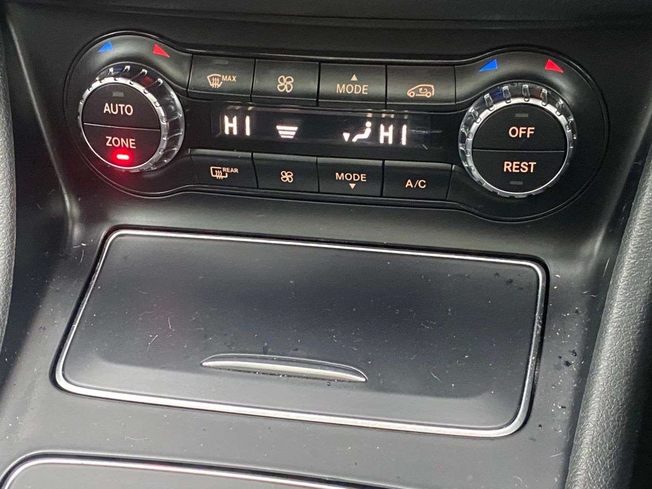 2020 MERCEDES GLA-CLASS 2020 MERCEDES GLA-CLASS