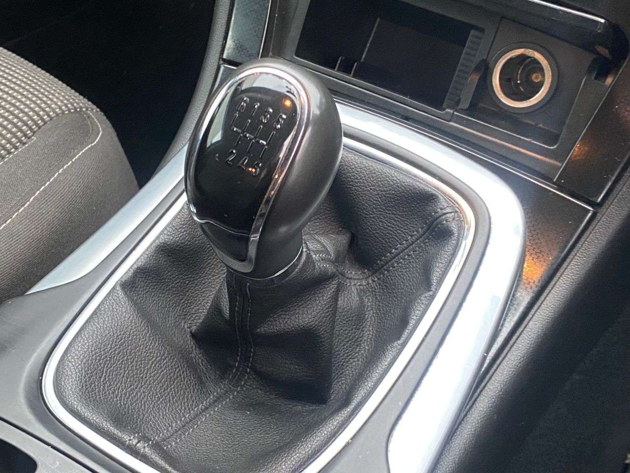 2016 VAUXHALL INSIGNIA 2016 VAUXHALL INSIGNIA