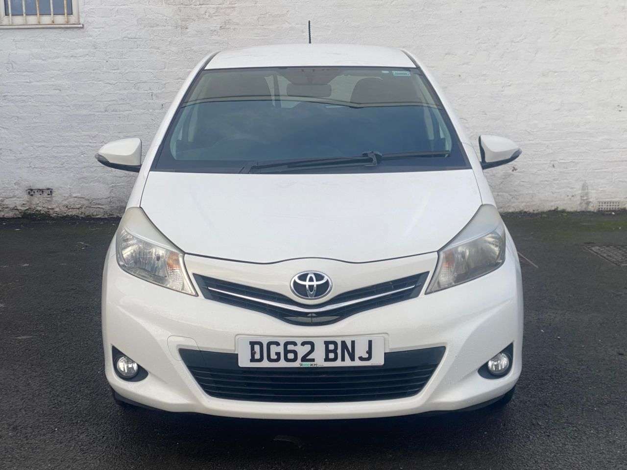 2012 TOYOTA YARIS 2012 TOYOTA YARIS