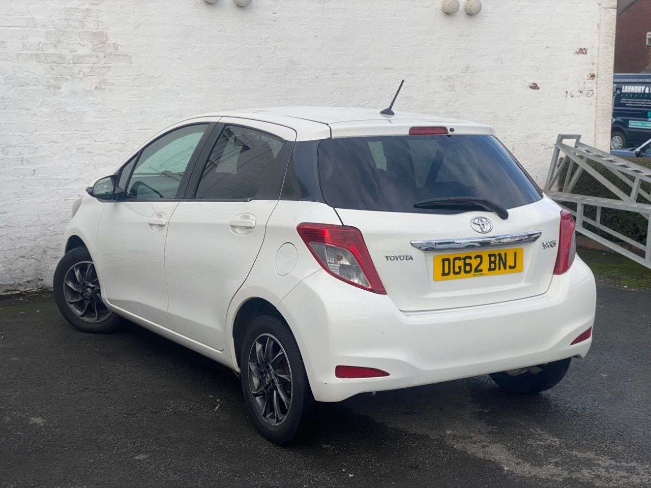 2012 TOYOTA YARIS 2012 TOYOTA YARIS