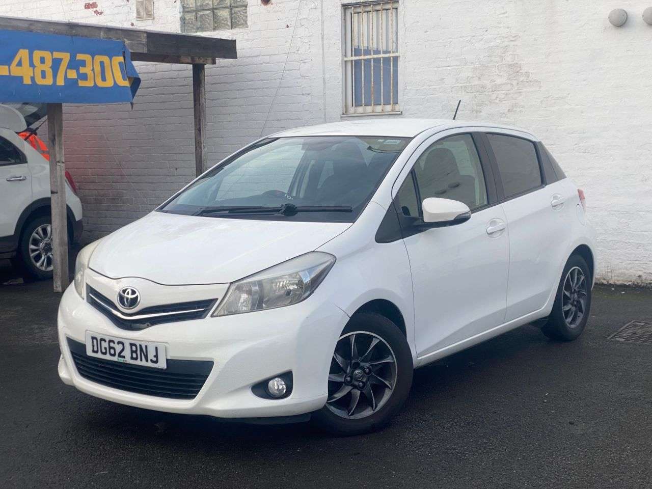 2012 TOYOTA YARIS 2012 TOYOTA YARIS