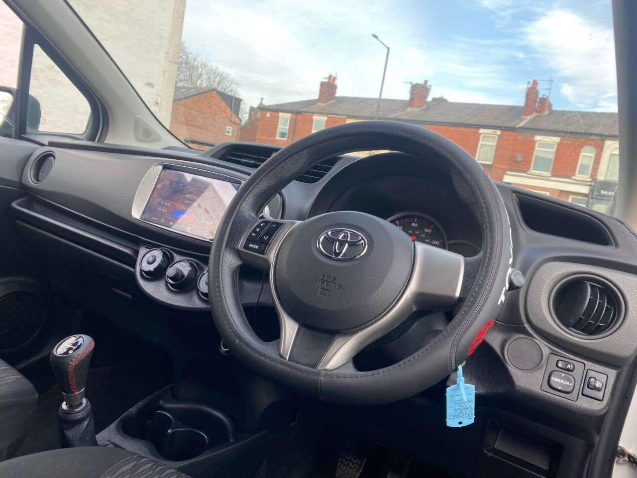 2012 TOYOTA YARIS 2012 TOYOTA YARIS