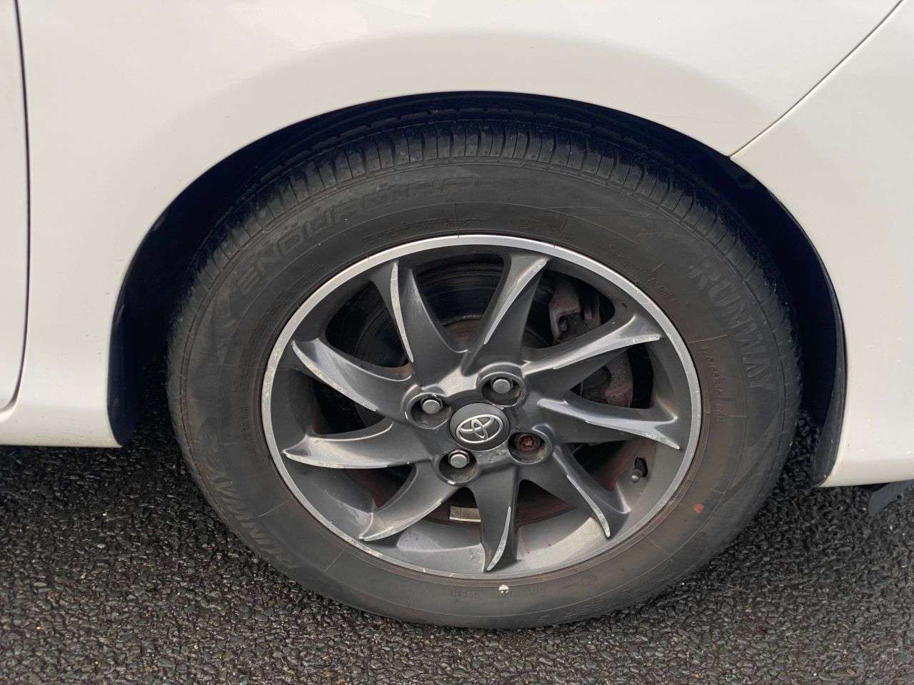 2012 TOYOTA YARIS 2012 TOYOTA YARIS