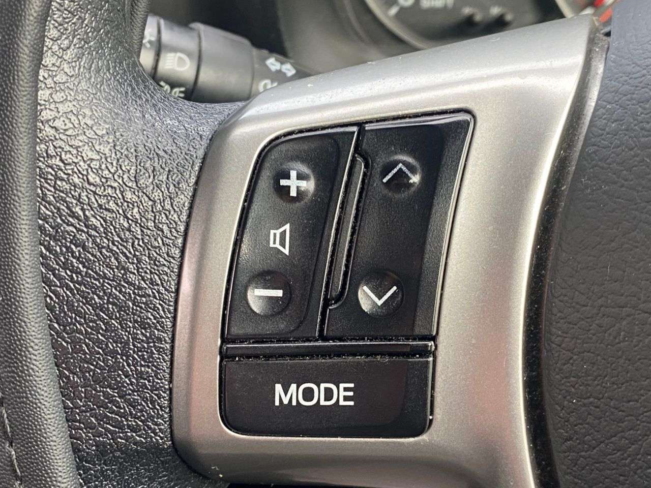 2012 TOYOTA YARIS 2012 TOYOTA YARIS