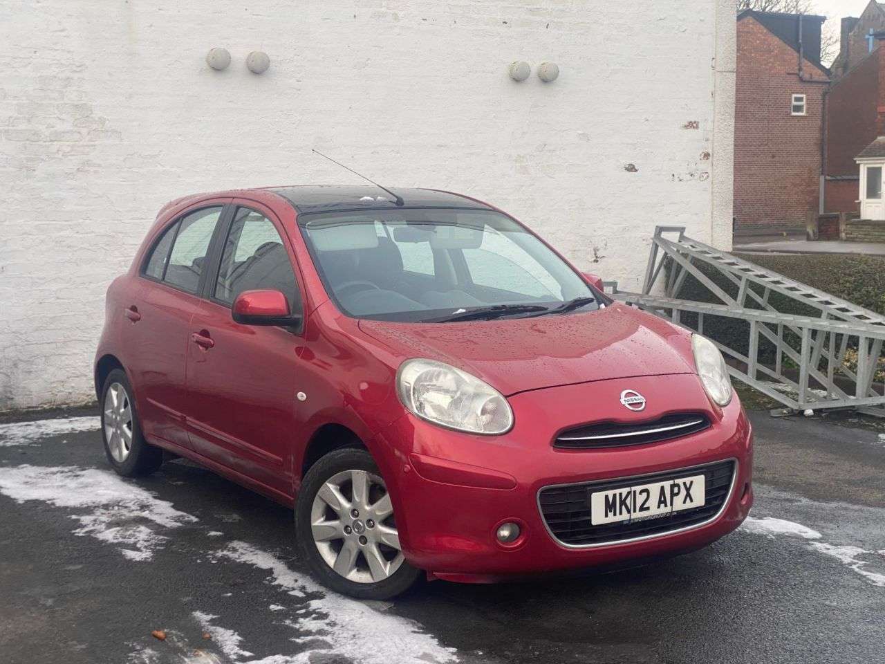 A 2012 NISSAN MICRA 1.2 DIG-S Tekna Hatchback 5dr Petrol Manual Euro 5 (s/s) (98 ps) * COMPREHE A 2012 NISSAN MICRA 1.2 DIG-S Tekna Hatchback 5dr Petrol Manual Euro 5 (s/s) (98 ps) * COMPREHE